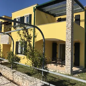 villas-faro.in-istria.net/
